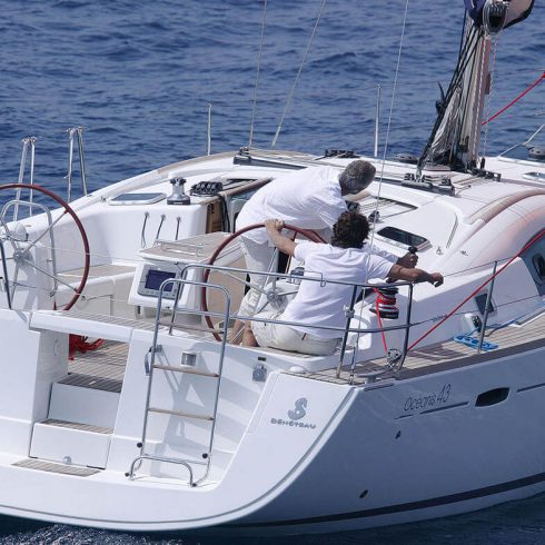 kavala-yacht-beneteau-oceanis-43